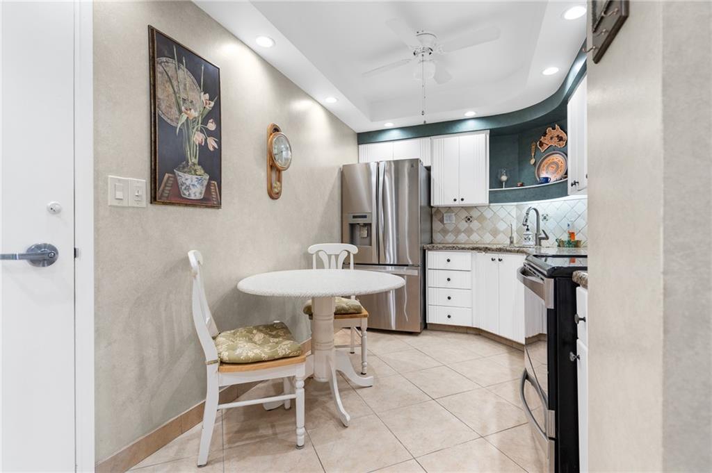 Coral Ridge Towers East - Residential