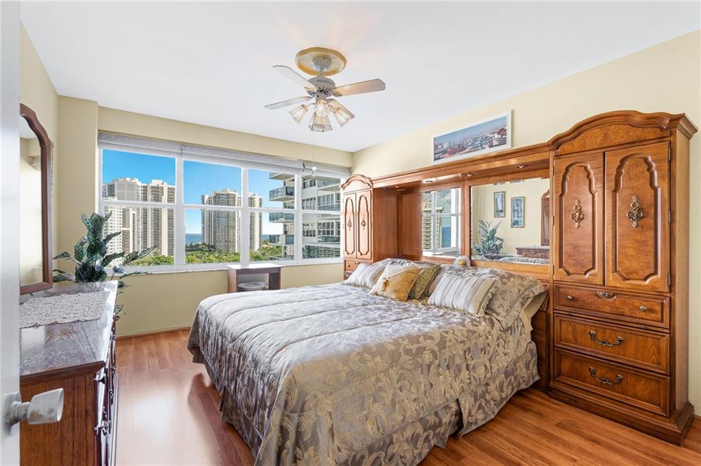 Coral Ridge Towers East - Residential