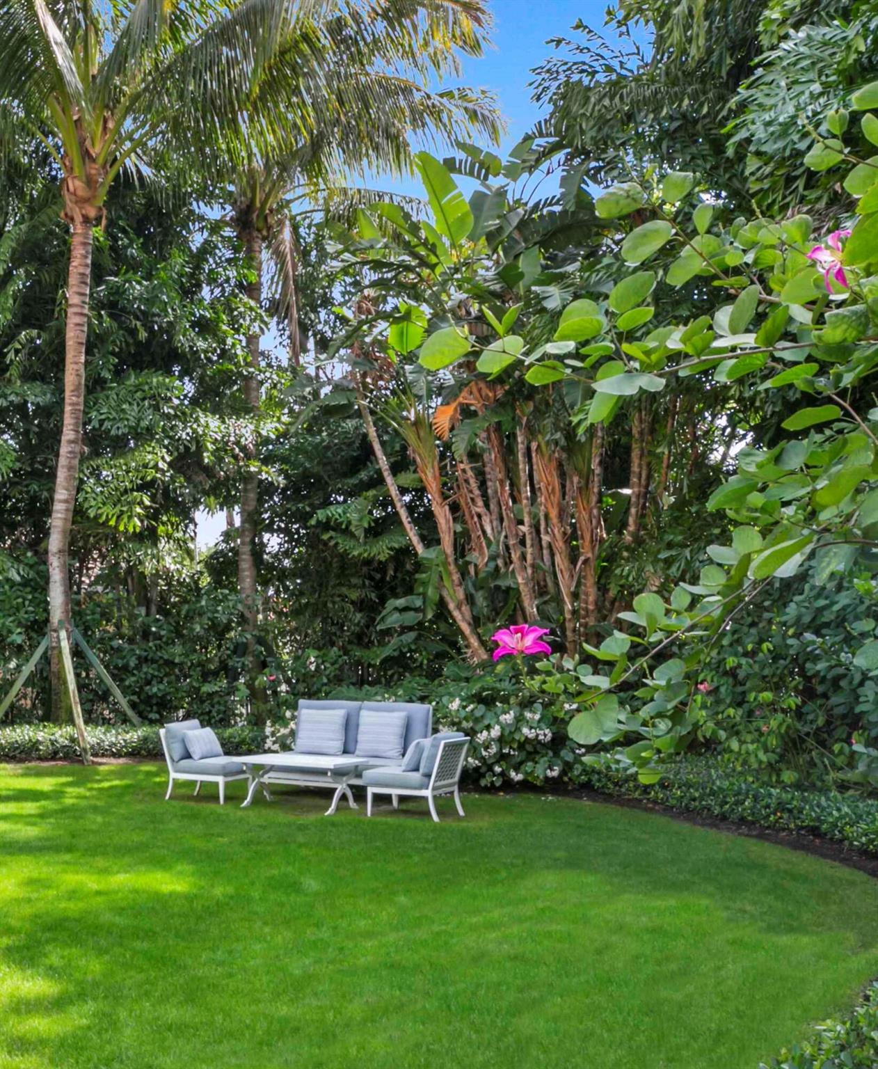 EQUESTRIAN CLUB ESTATES 3 - Residential