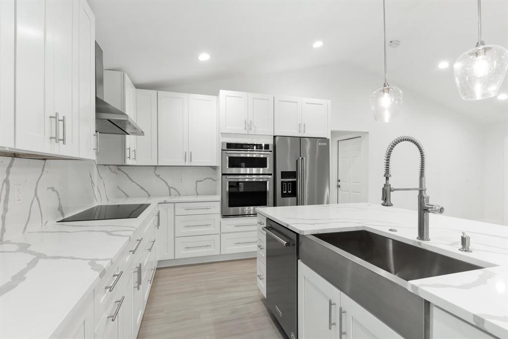 Rocky Point Waterfront - Residential