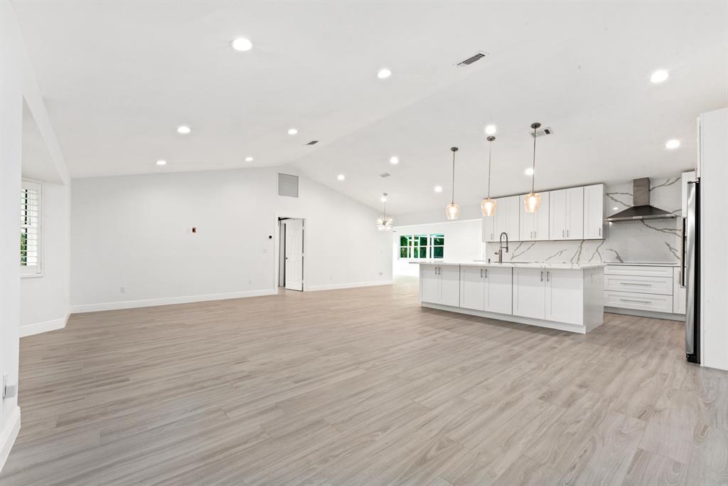 Rocky Point Waterfront - Residential