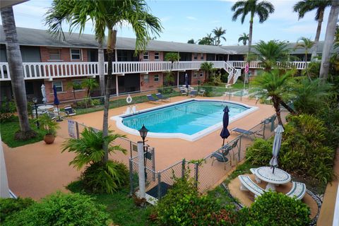 160 NE 8th Ave 25B Hallandale Beach FL 33009