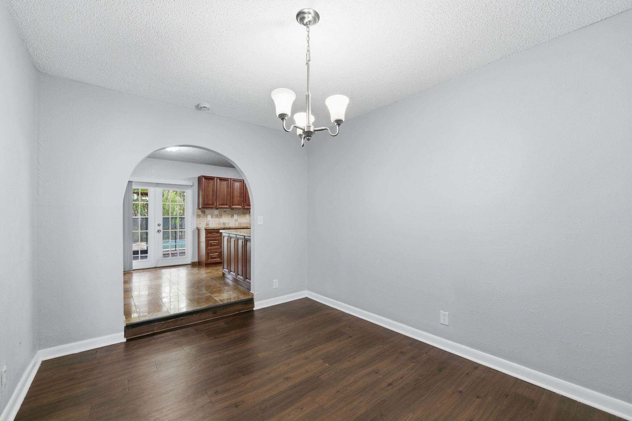 FOREST HILLS SOUTH - Residential