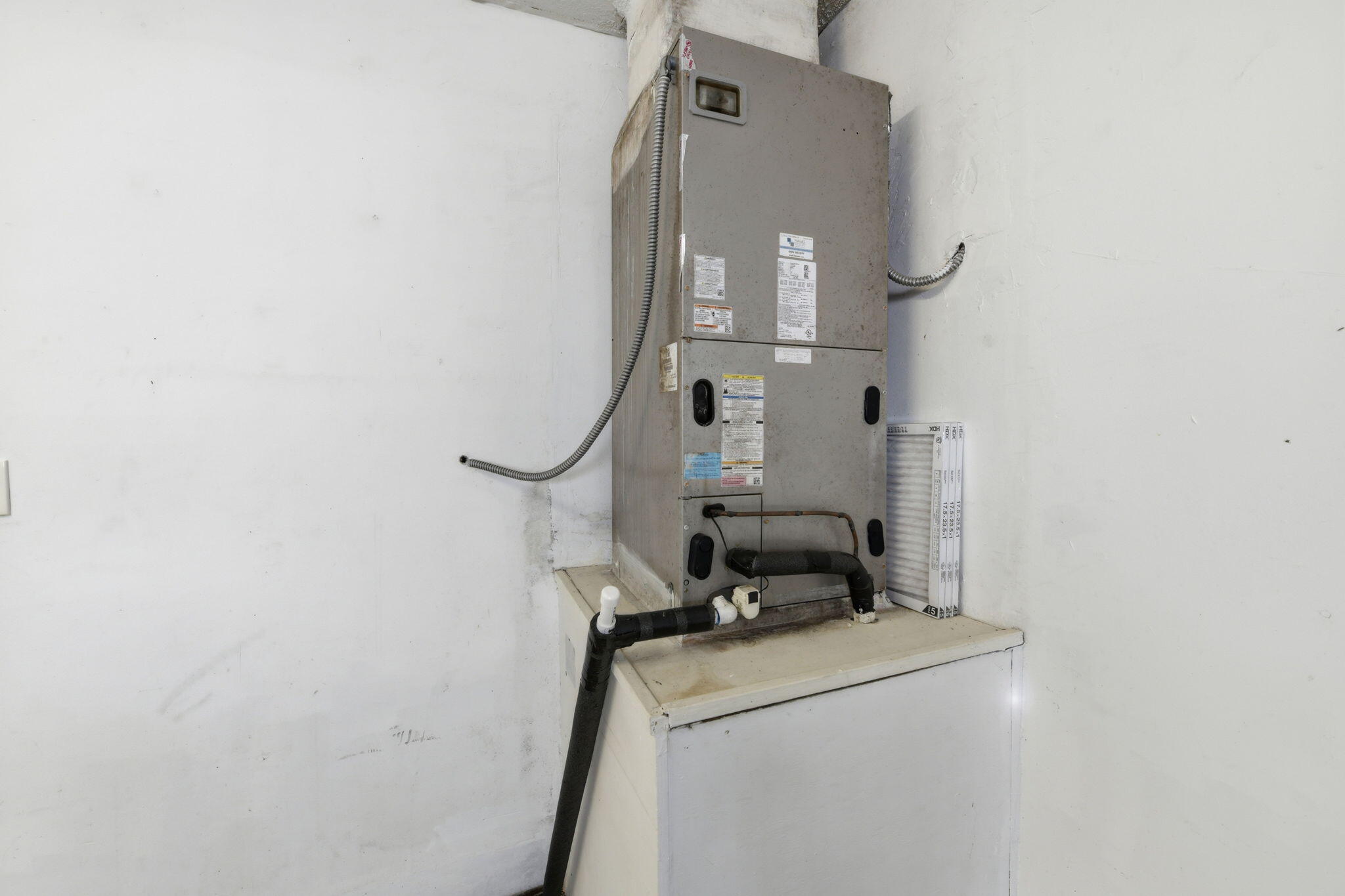 FOREST HILLS SOUTH - Residential