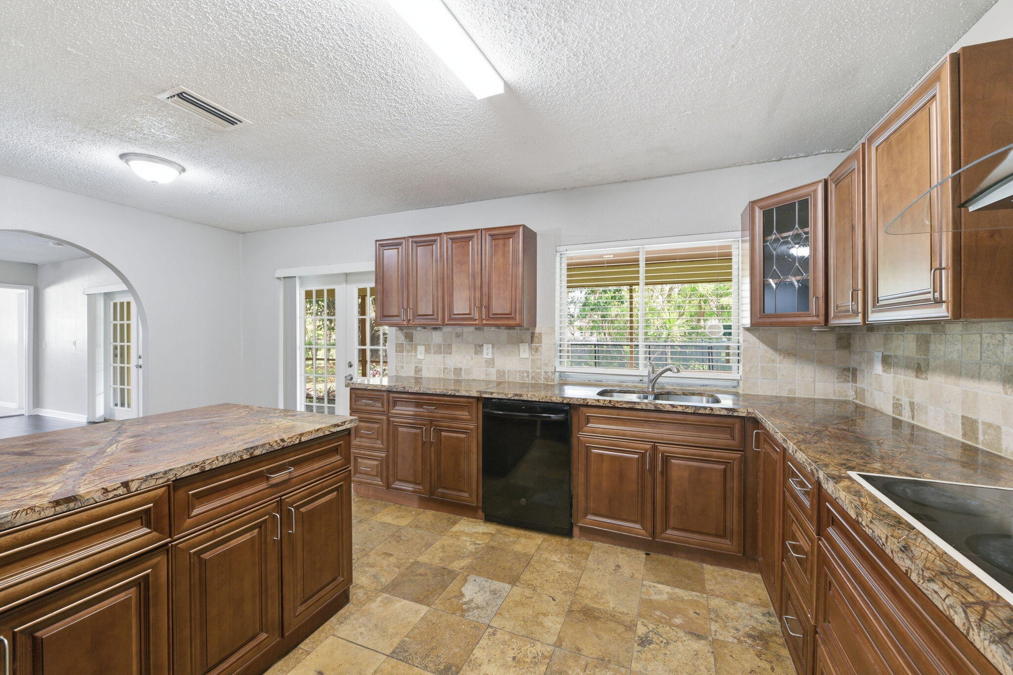 FOREST HILLS SOUTH - Residential