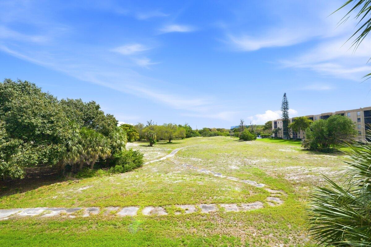 BOCA TEECA CONDO 10 - Residential