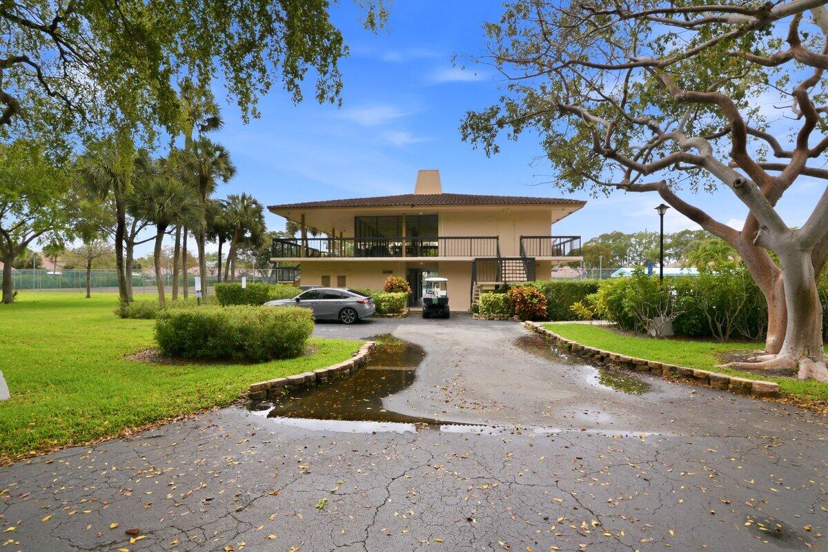 BOCA TEECA CONDO 10 - Residential