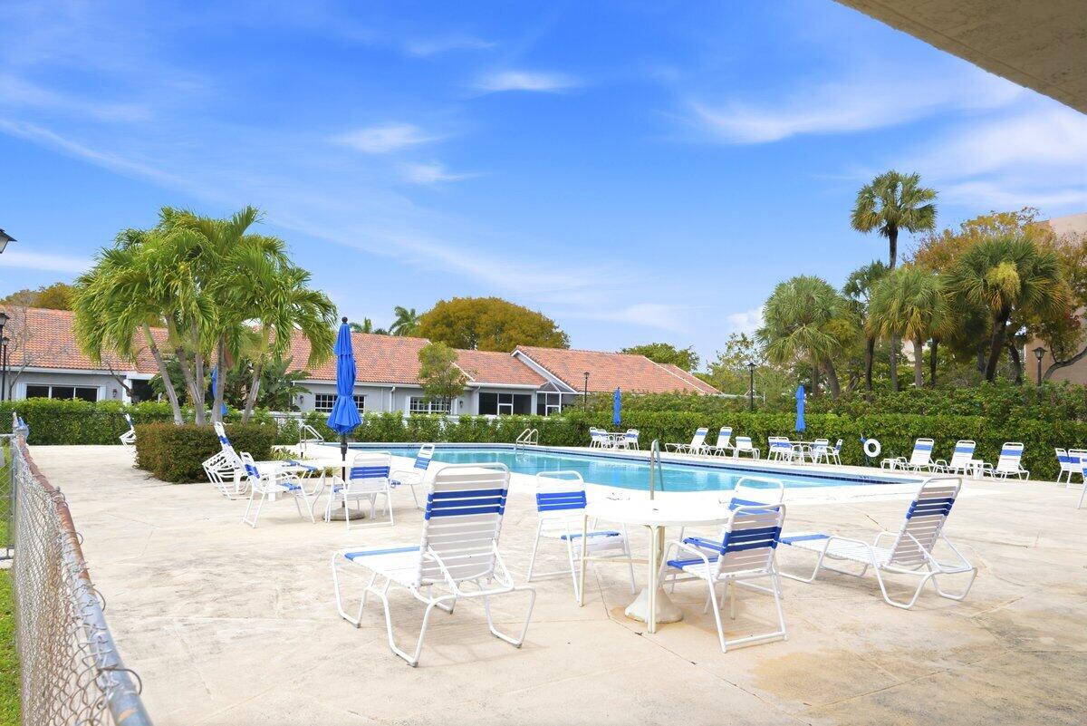 BOCA TEECA CONDO 10 - Residential