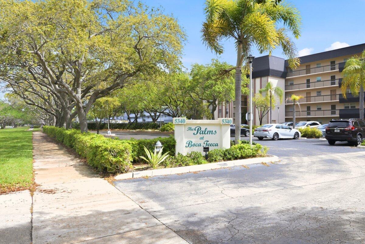 BOCA TEECA CONDO 10 - Residential