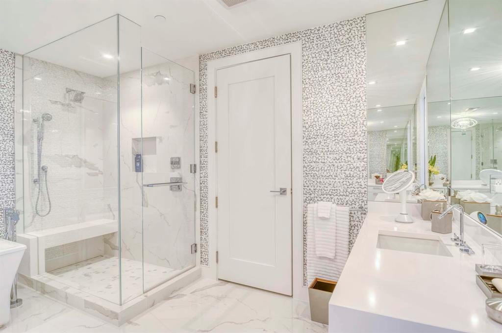 Vista Blue Singer Island - Residential