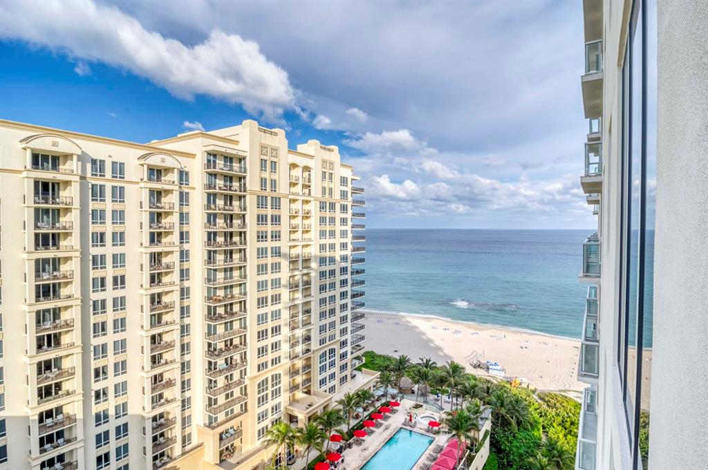 Vista Blue Singer Island - Residential