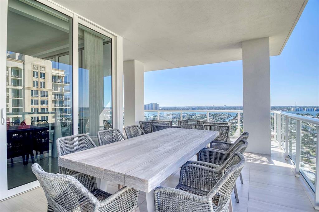 Vista Blue Singer Island - Residential