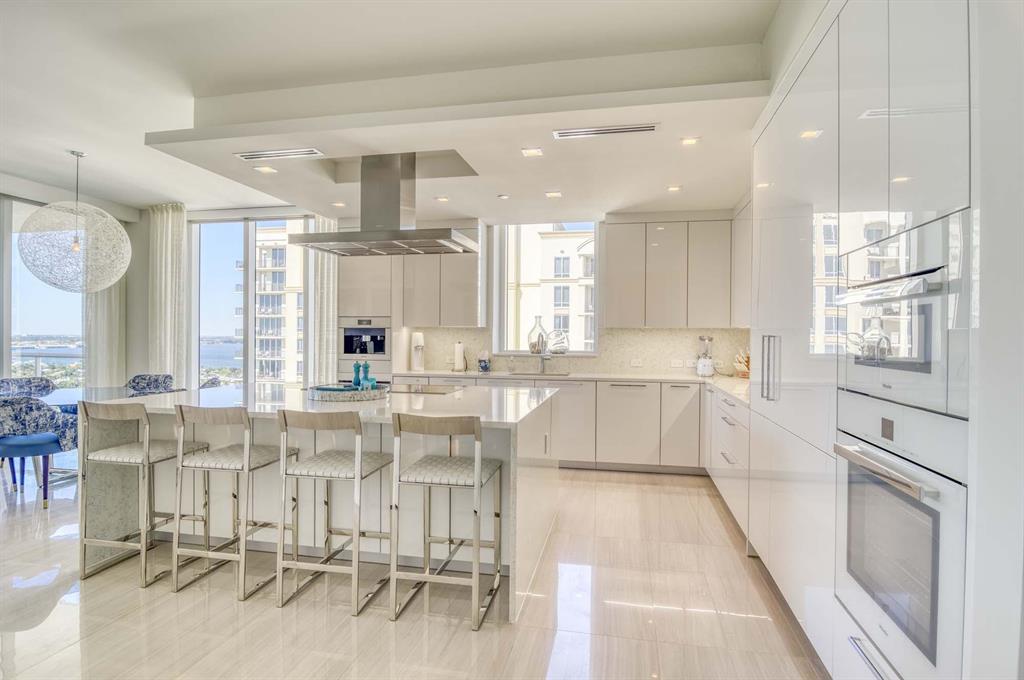 Vista Blue Singer Island - Residential