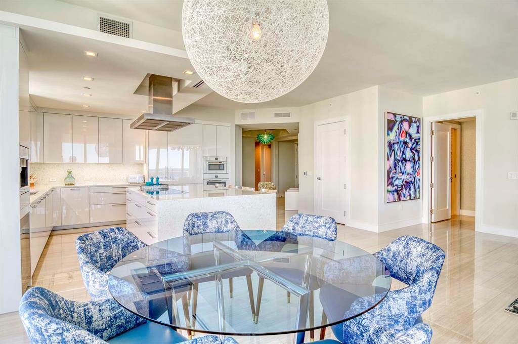 Vista Blue Singer Island - Residential