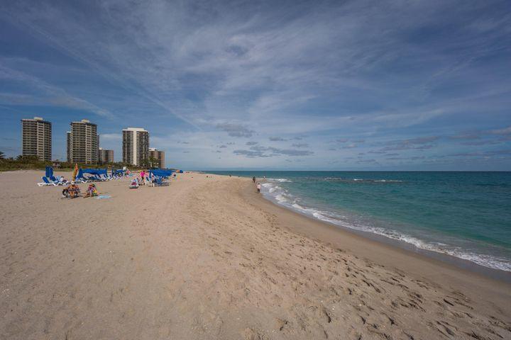 Vista Blue Singer Island - Residential