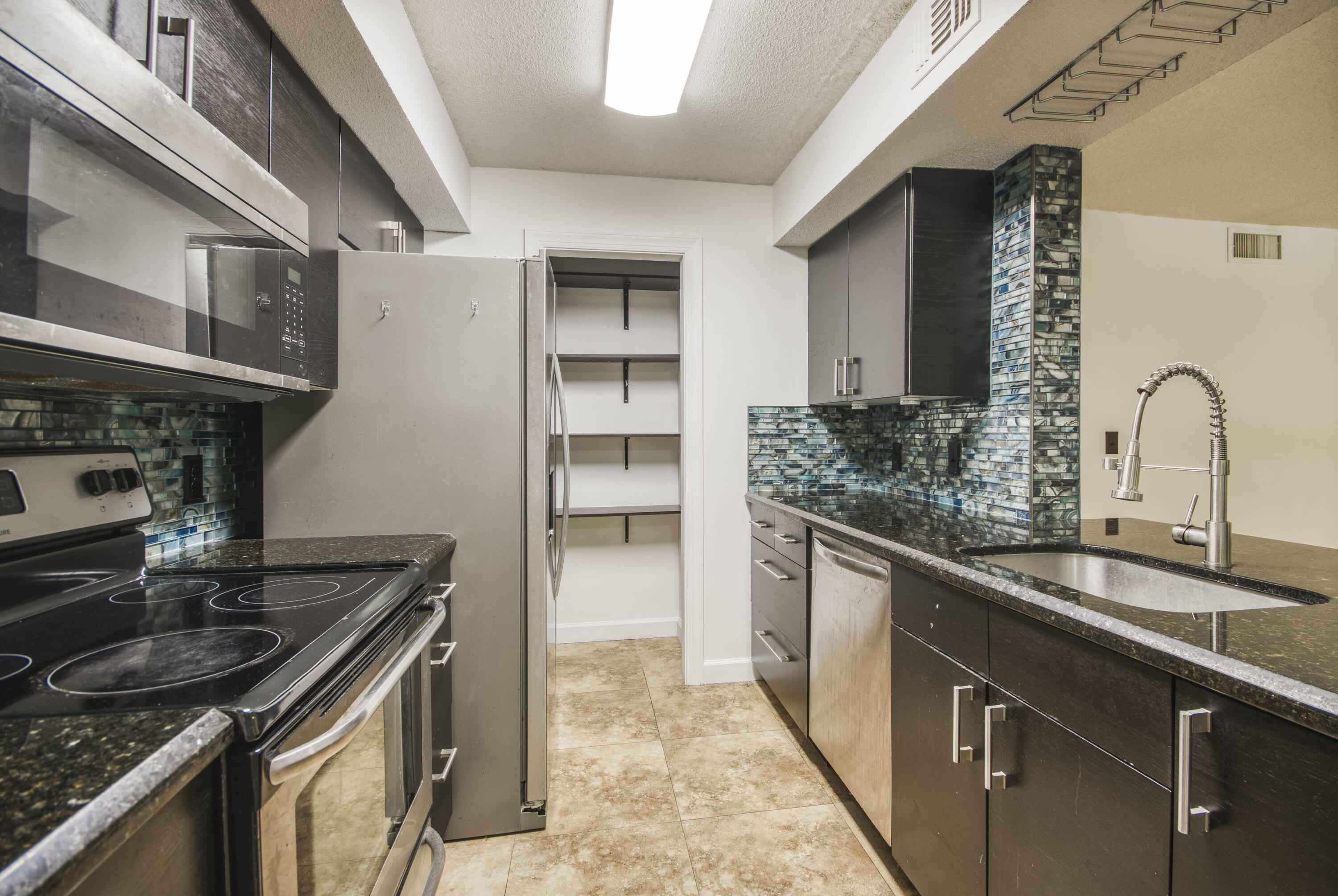 Casablanca Isles Condo - Residential