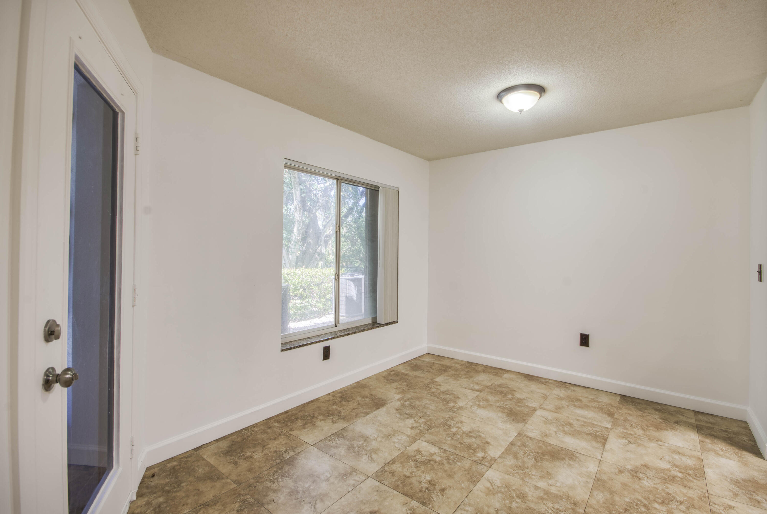 Casablanca Isles Condo - Residential