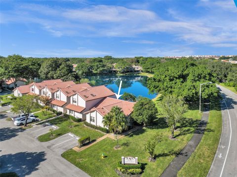 A home in Deerfield Beach