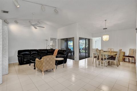 A home in Deerfield Beach