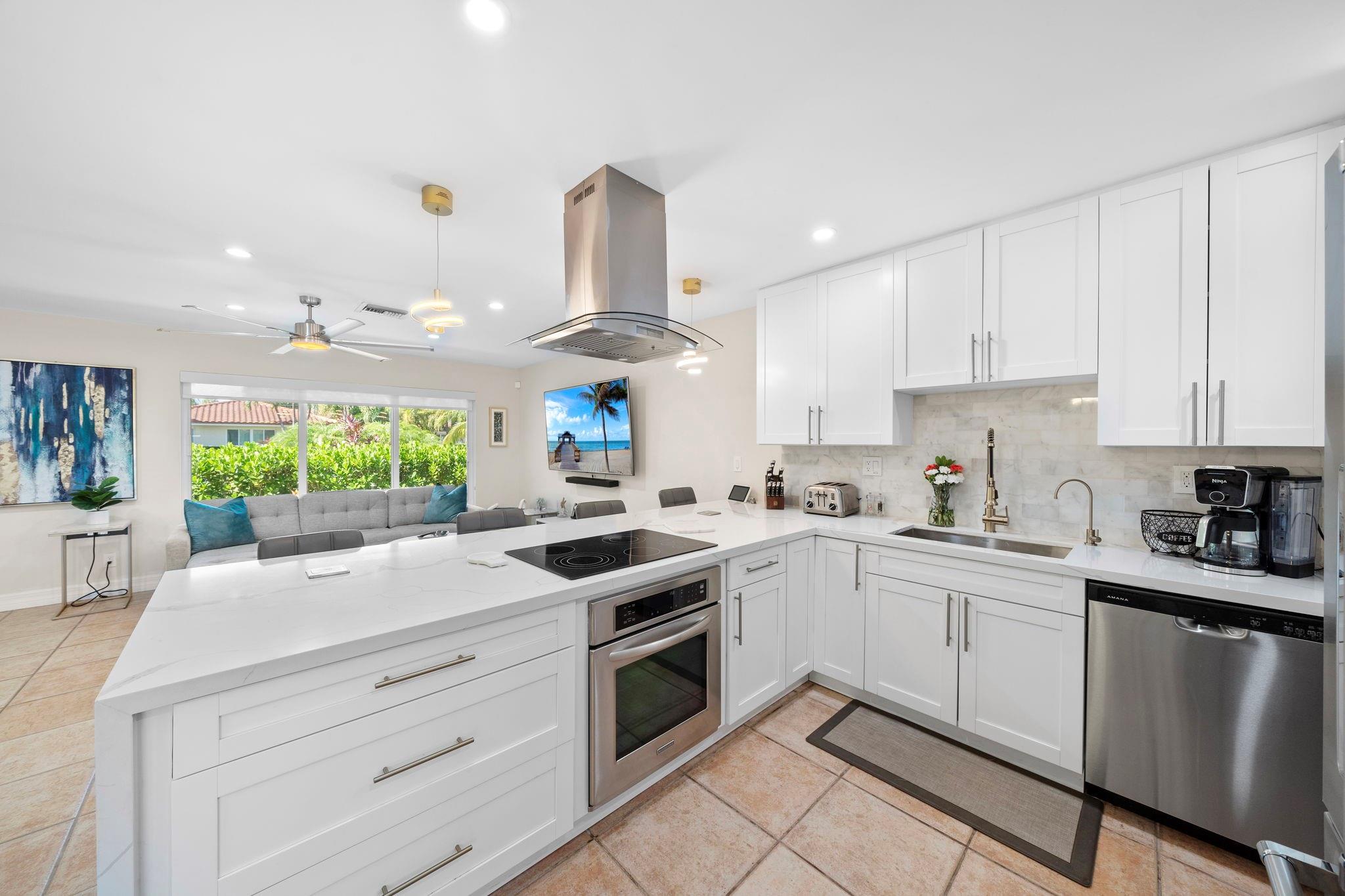 Coral Ridge Country Club - Residential Lease