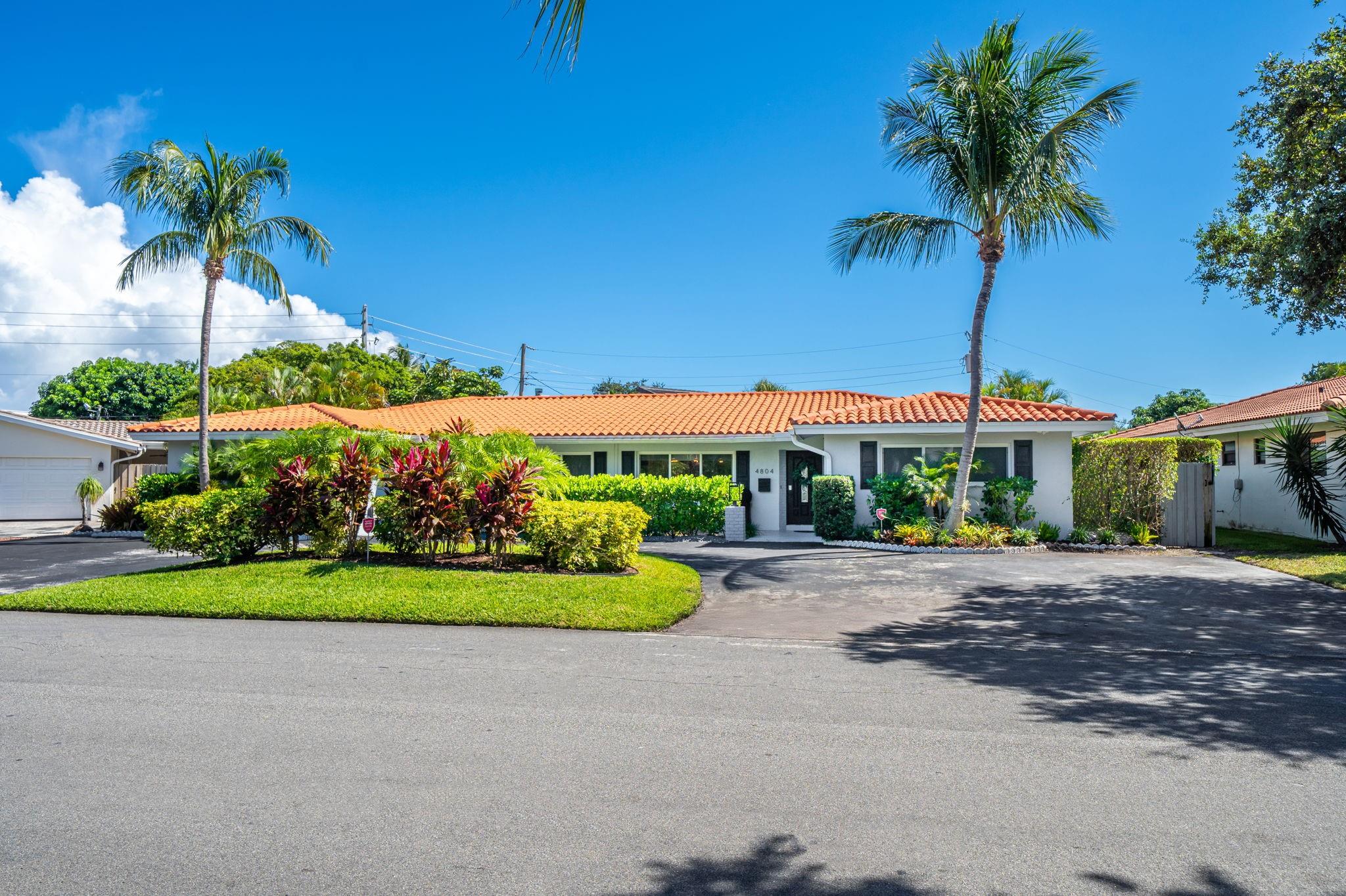 Coral Ridge Country Club - Residential Lease