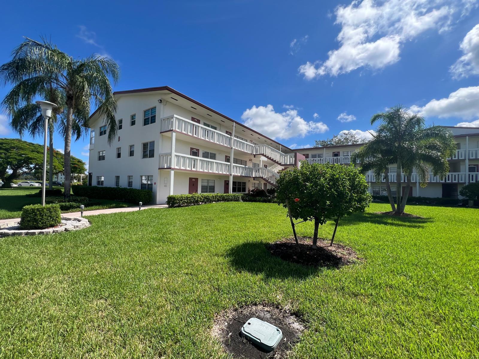 1st floor corner unit 2 bedroom condo can be rented furnished or unfurnished