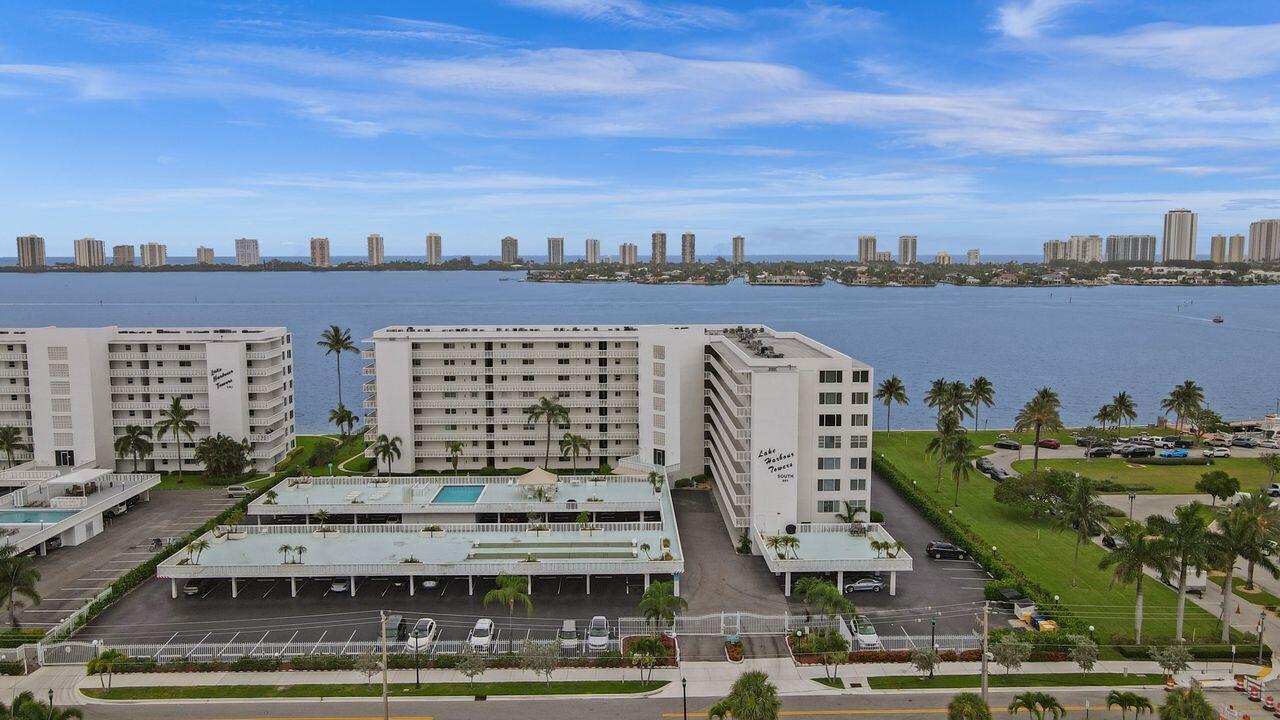 301 Lake Shore Drive 809