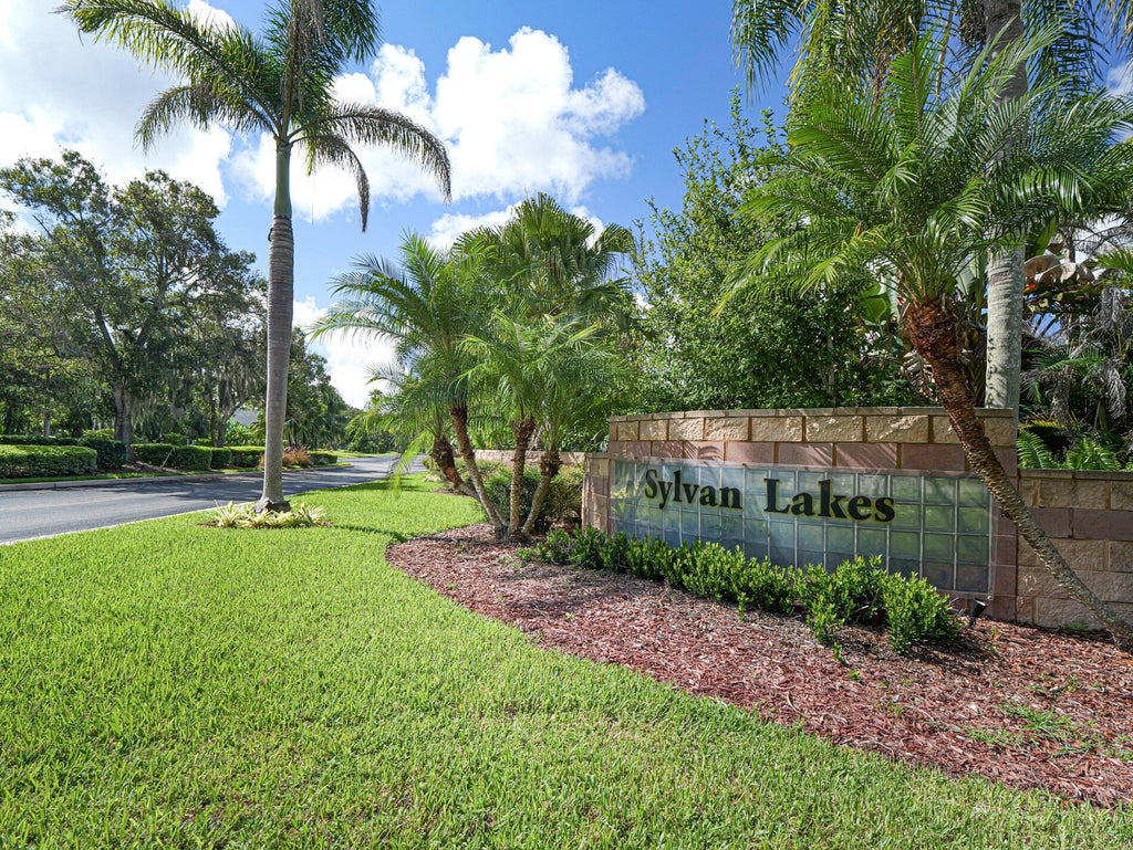 Photo of 5880 40th Lane, Vero Beach, FL 32966 (MLS # B26079093)