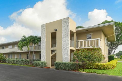 A home in North Palm Beach