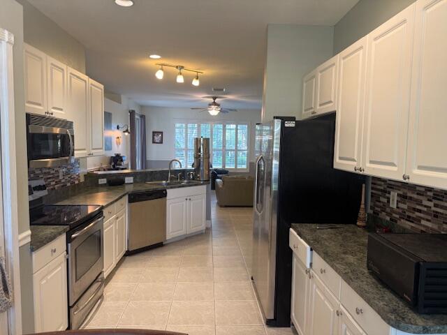RIVER PLACE ON THE ST LUCIE NO 2 - Residential