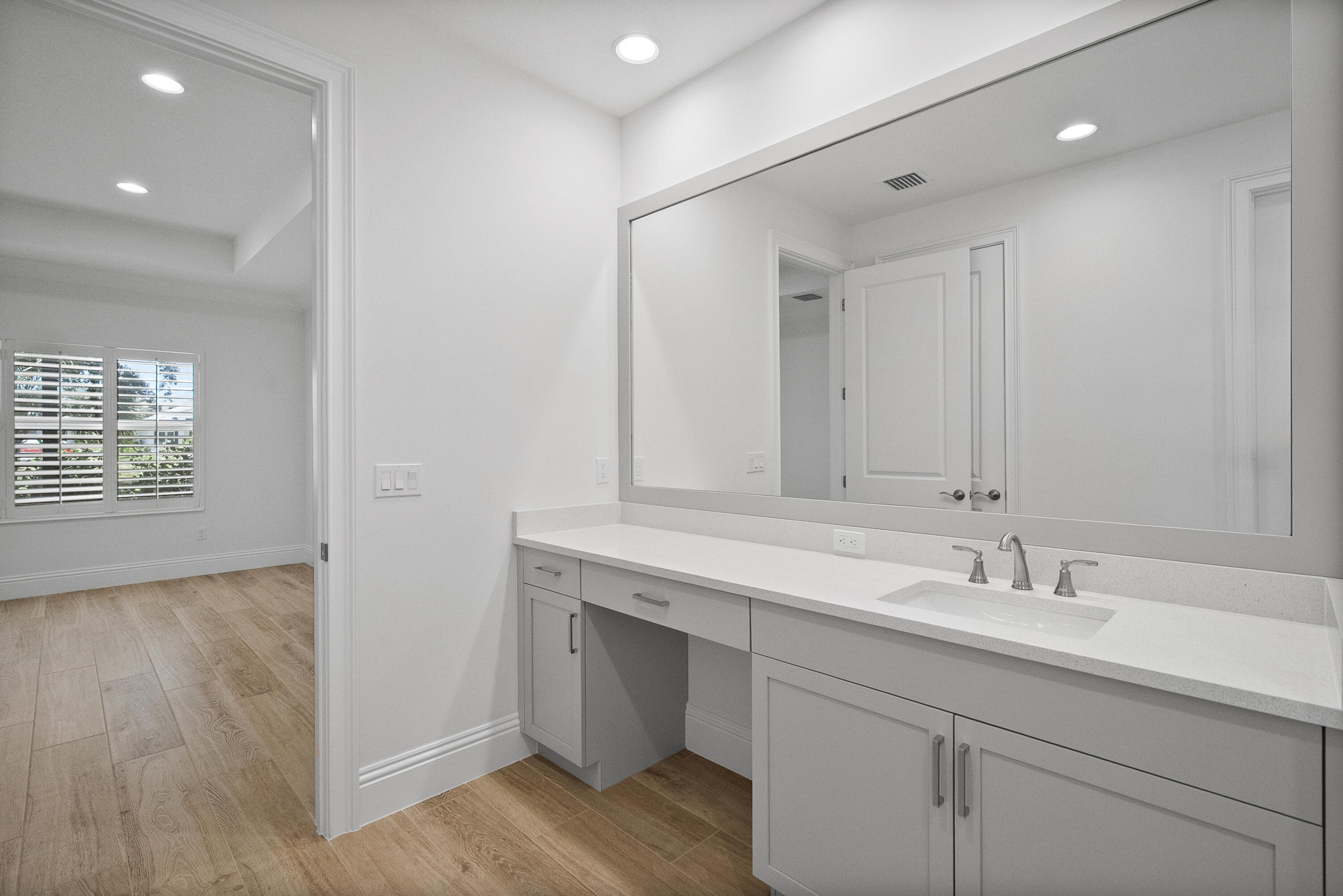 LUCAYA POINTE - PHASE 1 - Residential