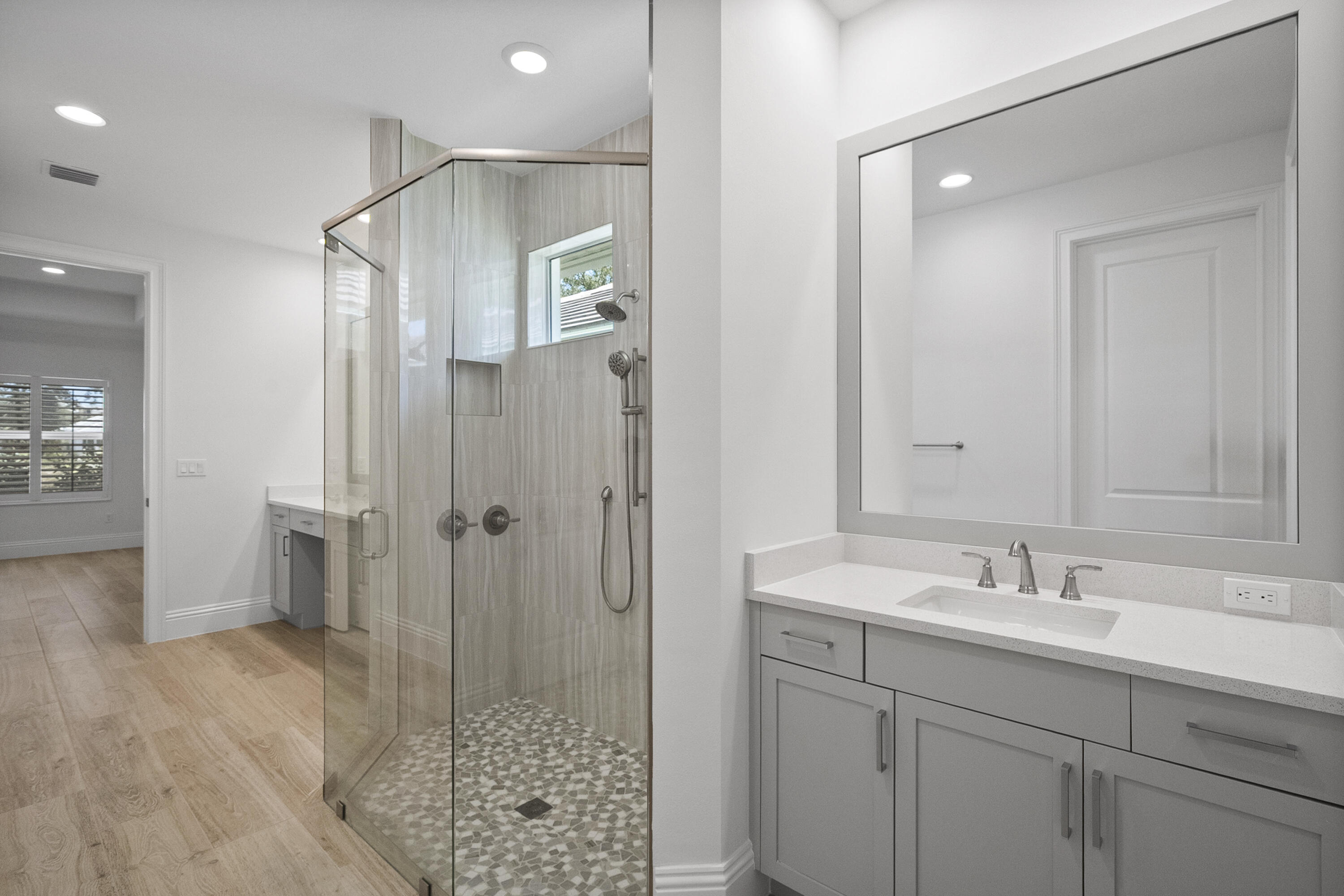 LUCAYA POINTE - PHASE 1 - Residential