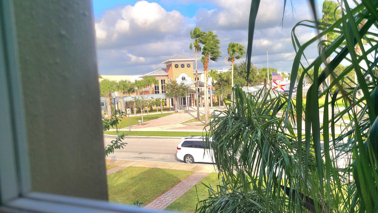 TRADITION PLAT NO 8 - Residential