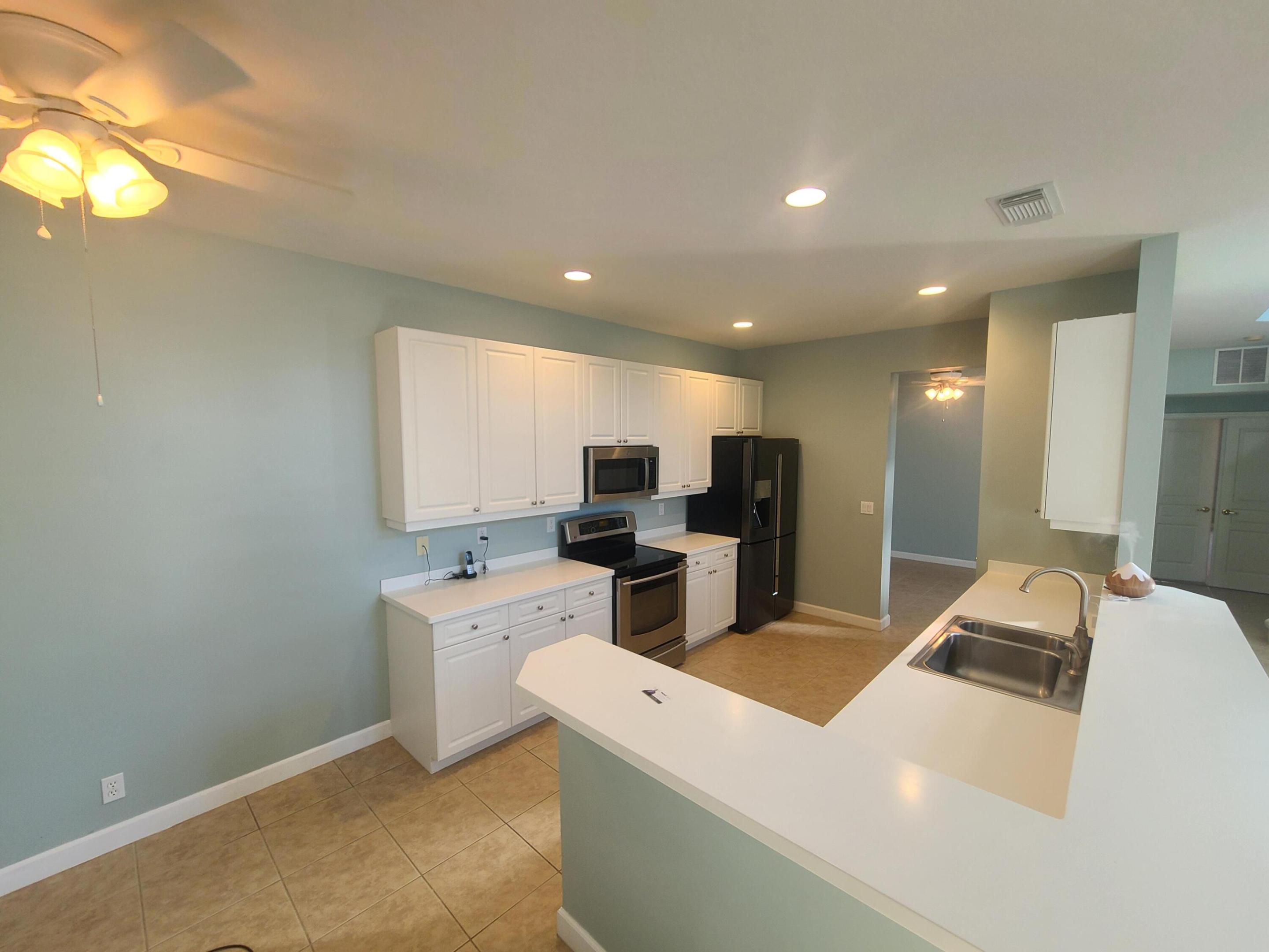 TRADITION PLAT NO 8 - Residential