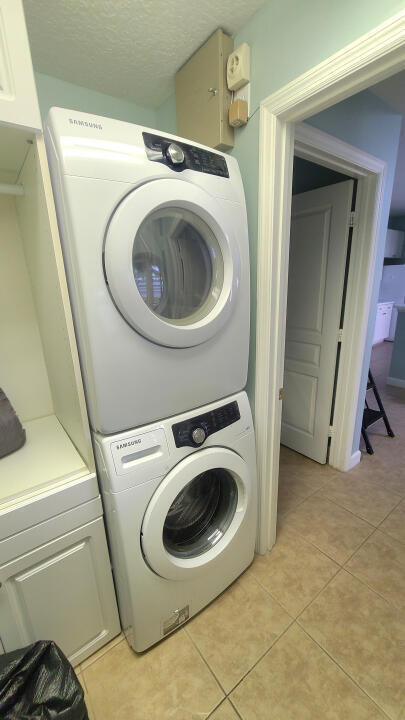 TRADITION PLAT NO 8 - Residential