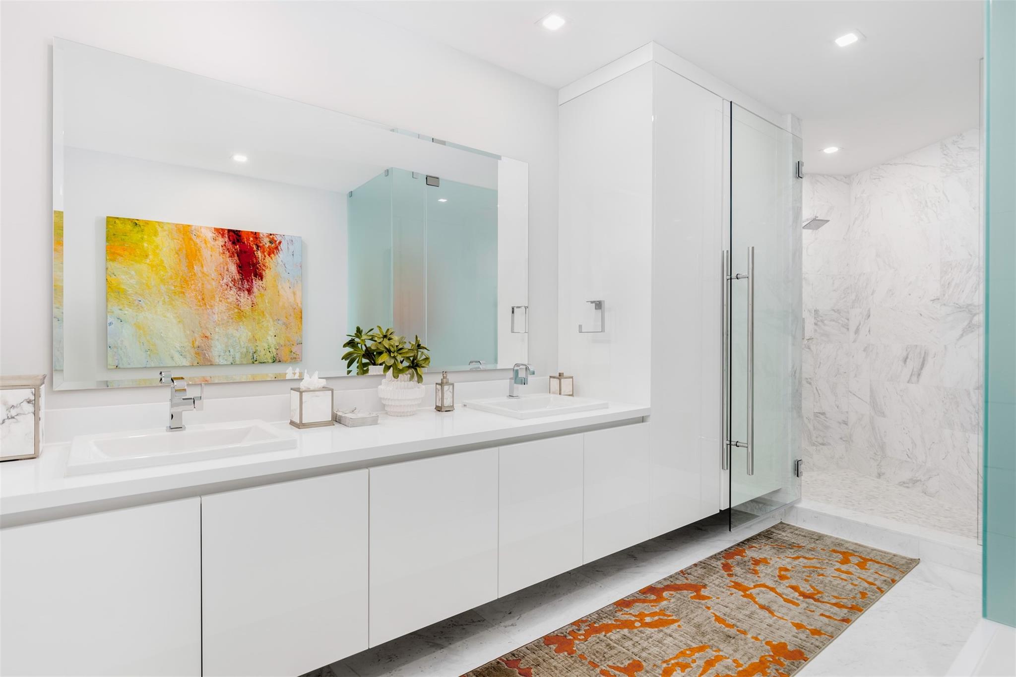 Paramount - Residential