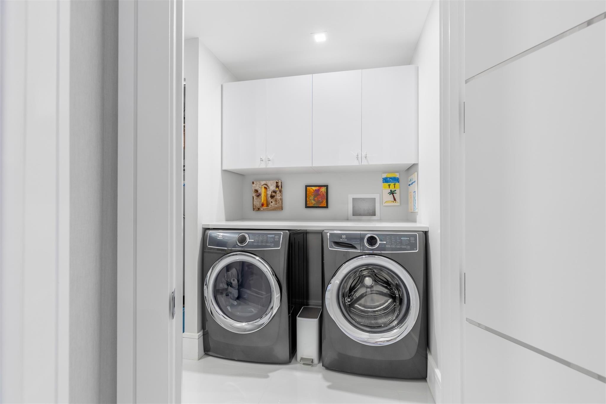 Paramount - Residential