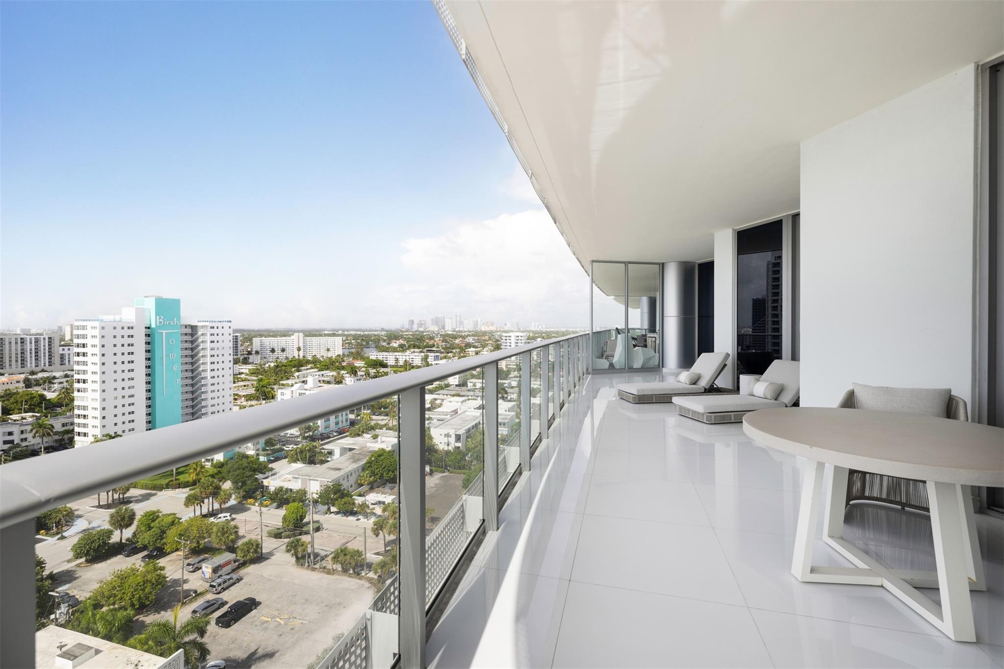 Paramount - Residential