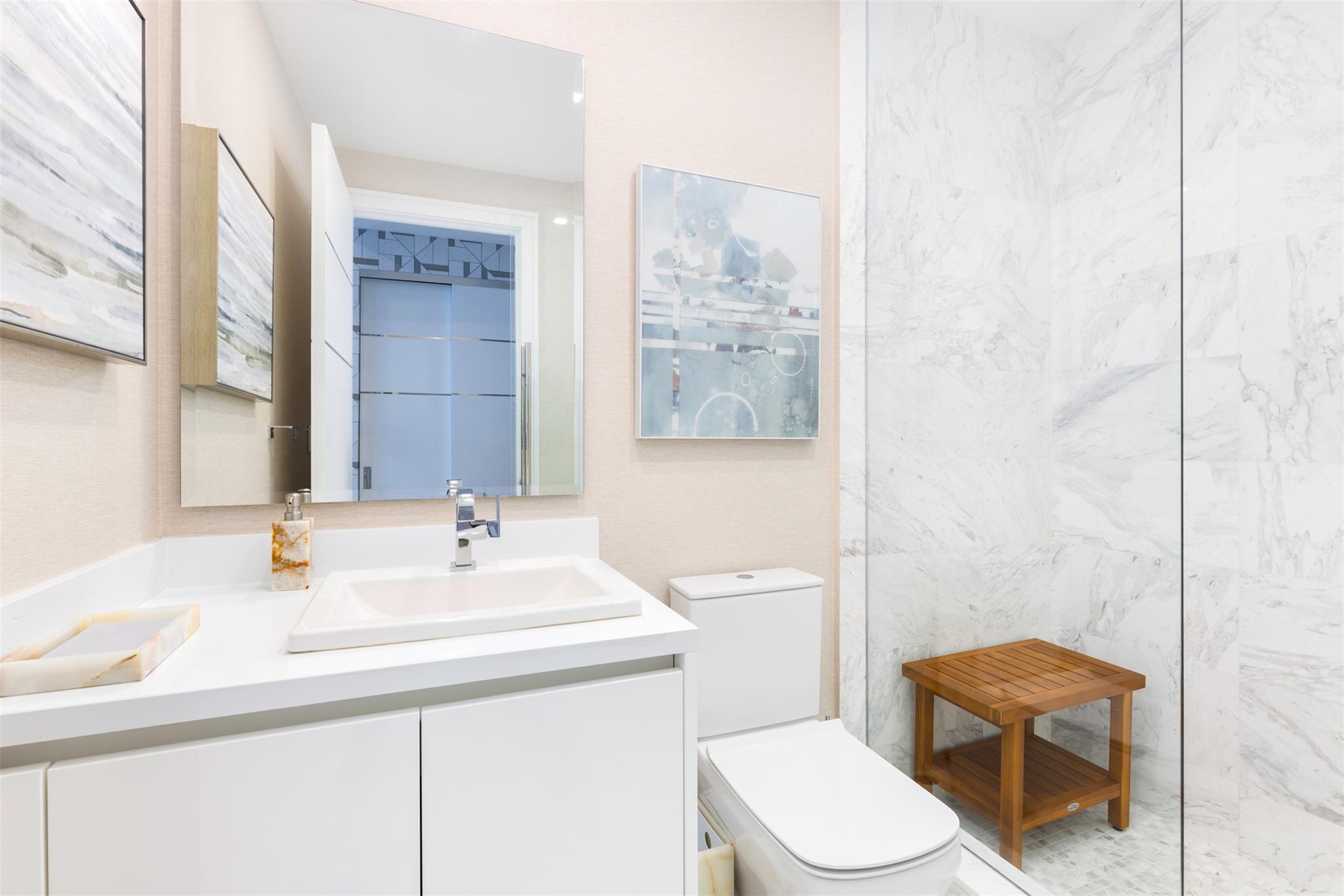 Paramount - Residential