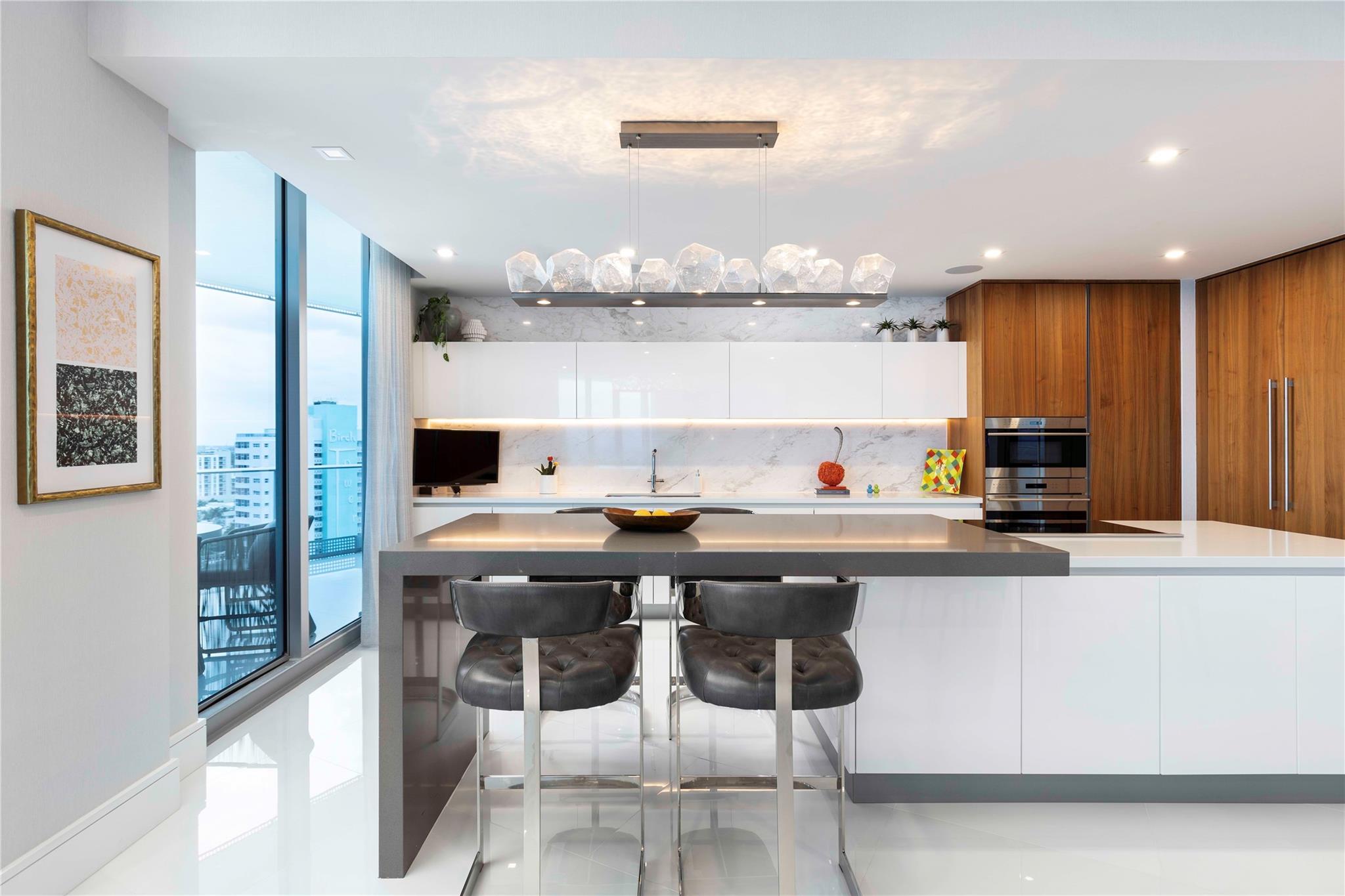 Paramount - Residential