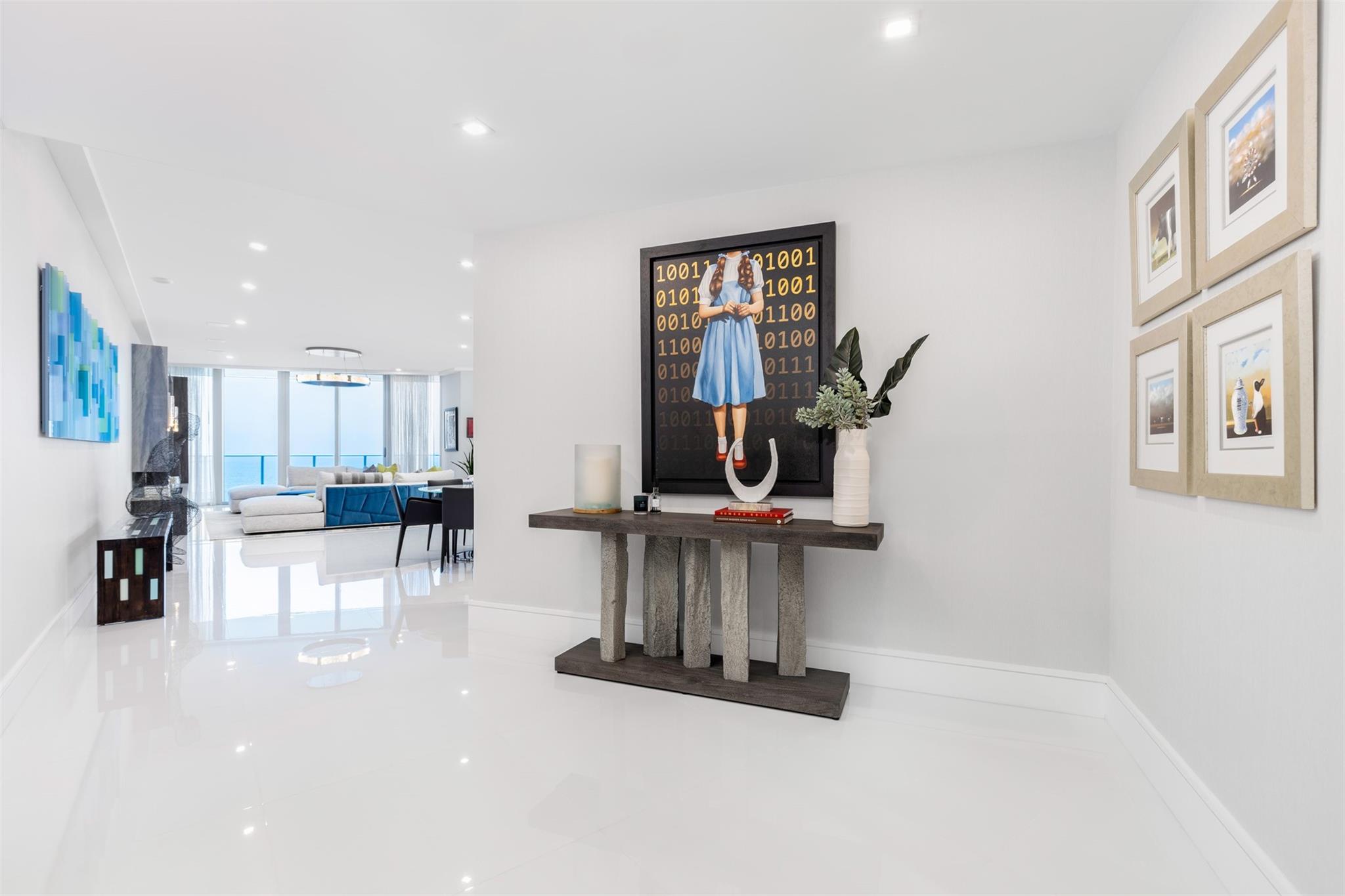 Paramount - Residential