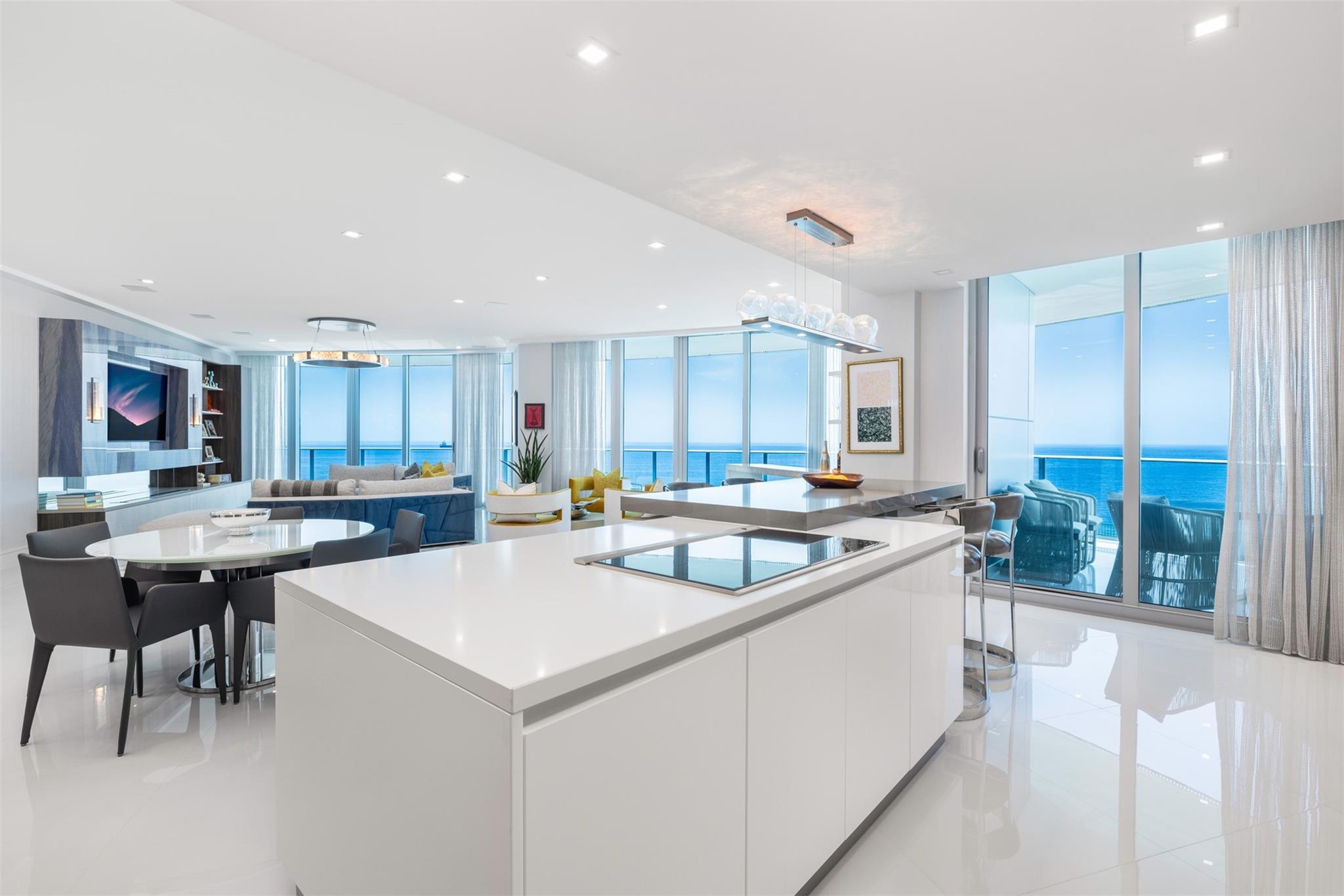 Paramount - Residential