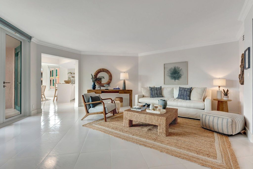 Photo of 120 SE 5th Avenue #426, Boca Raton, FL 33432 (MLS # R11105724)