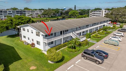 A home in Deerfield Beach