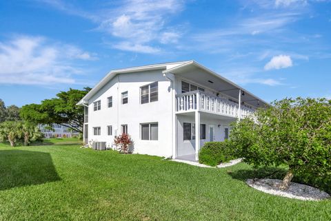 A home in Deerfield Beach