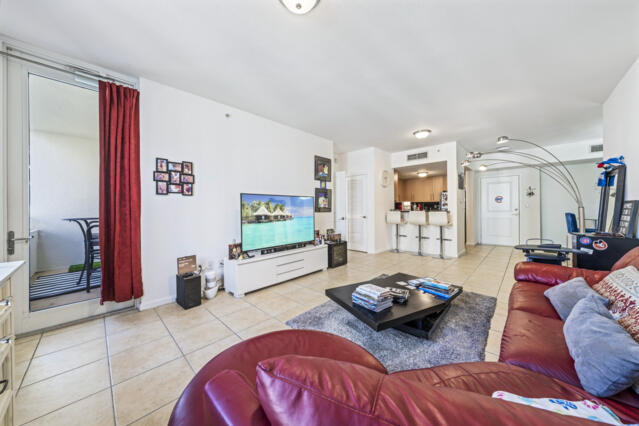 NURIVER LANDING CONDO - Residential