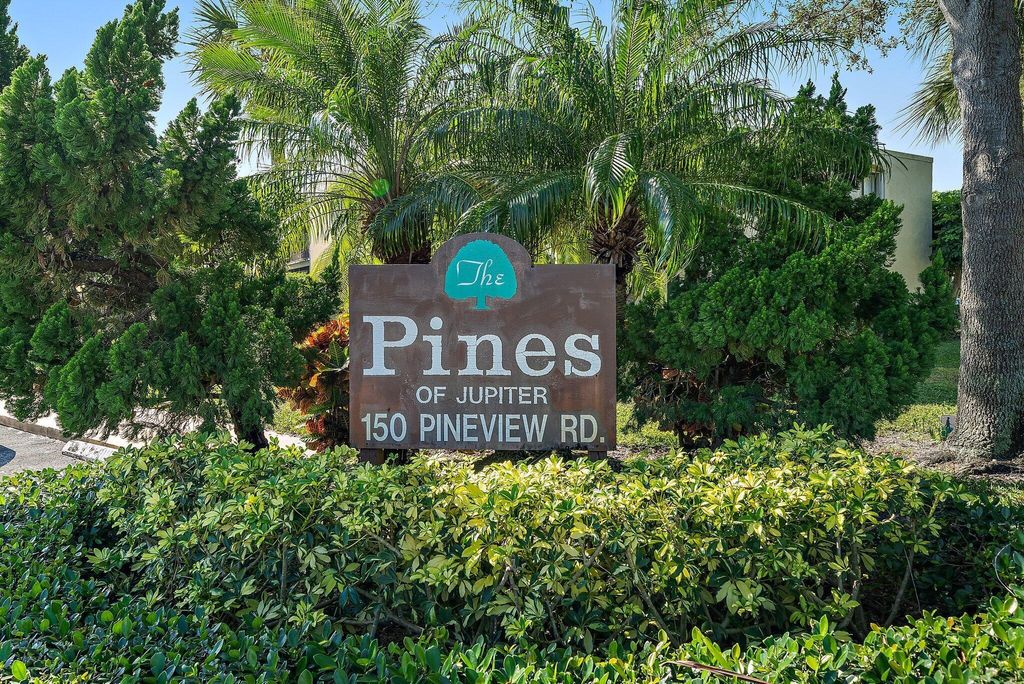 Photo of 150 Pineview Road #G8, Jupiter, FL 33469 (MLS # R11104222)