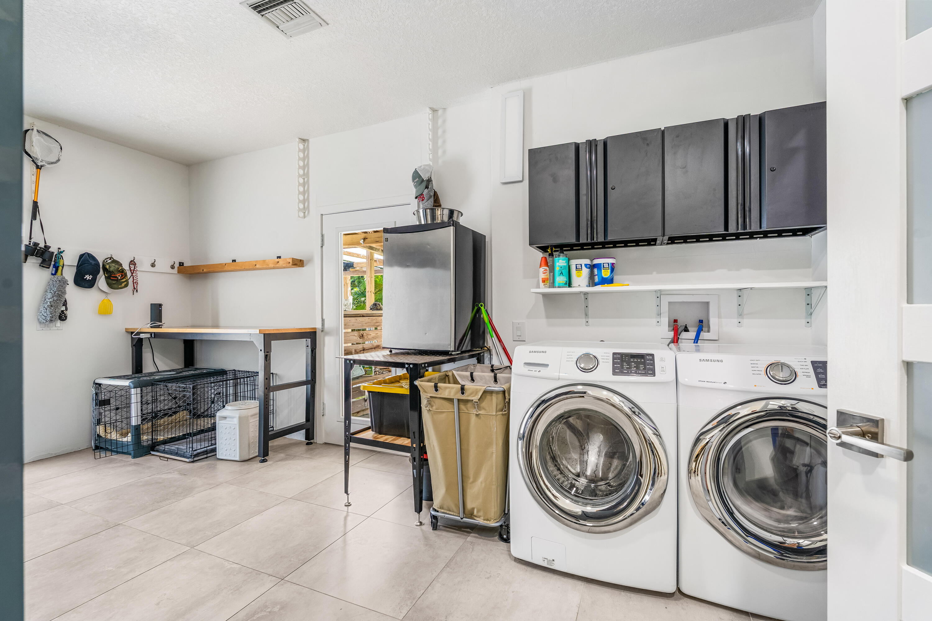 PELICAN COVE - Residential