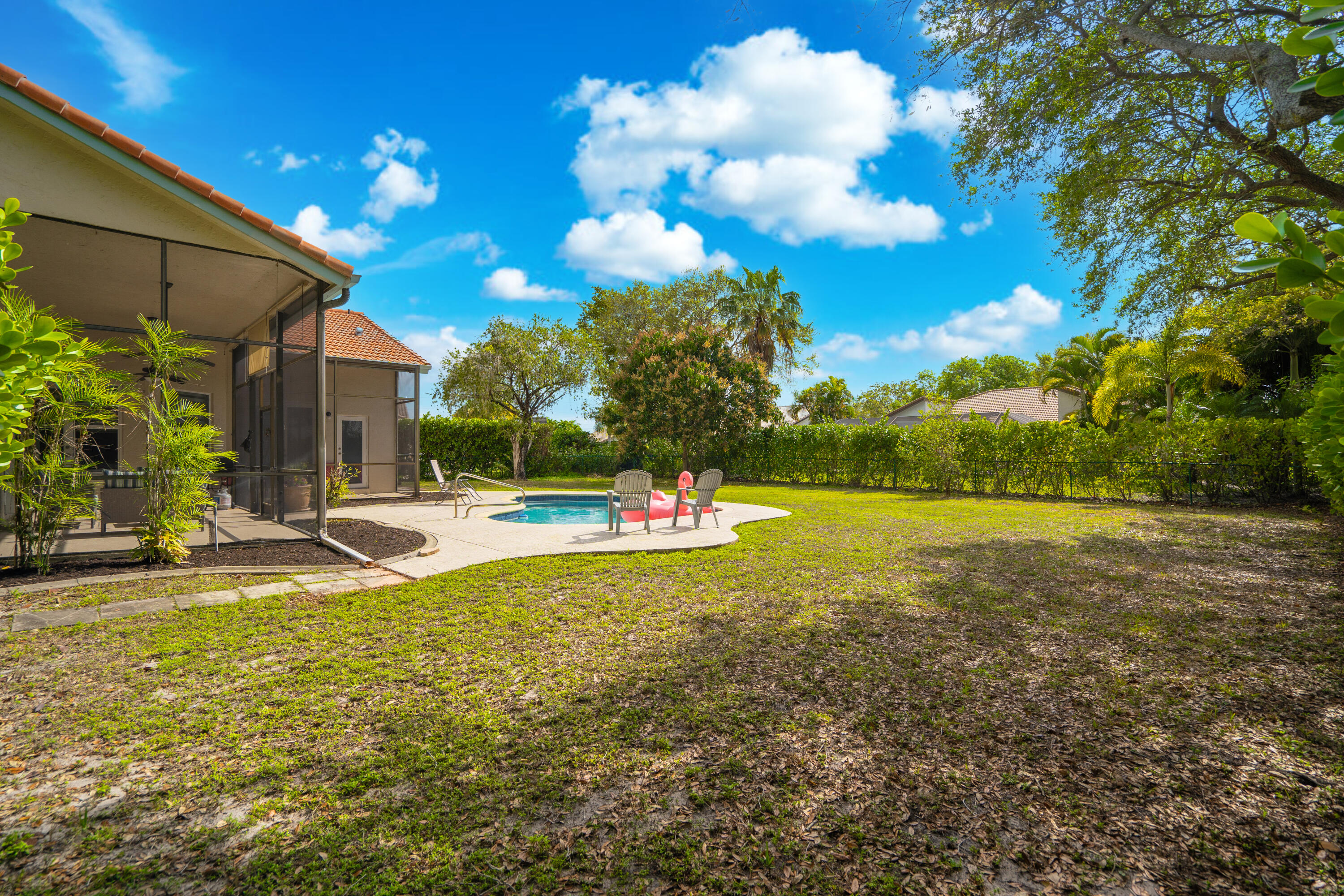 WEST GLEN - Residential