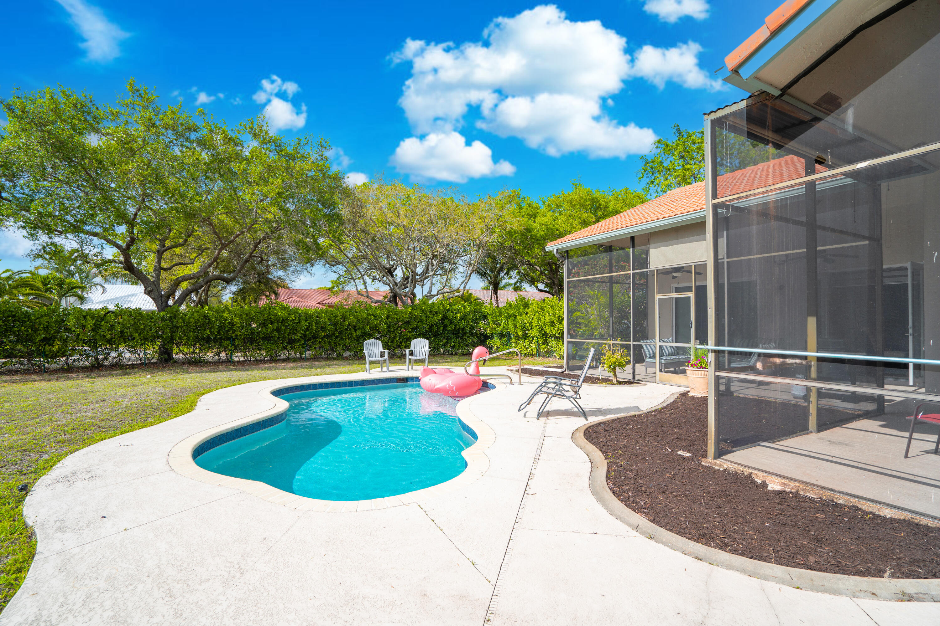 WEST GLEN - Residential